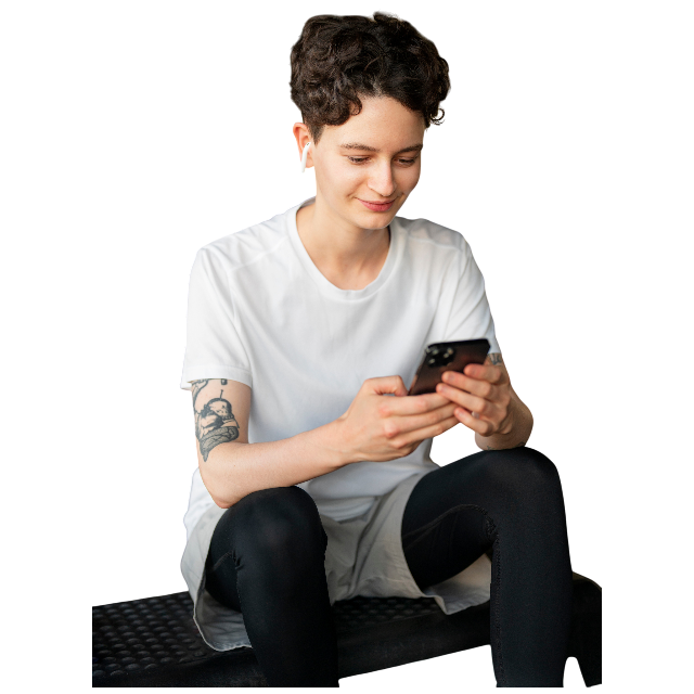 Mulher usando celular